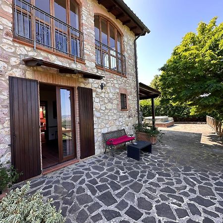 B&B Casale Roshlee 구알도카타네오 외부 사진