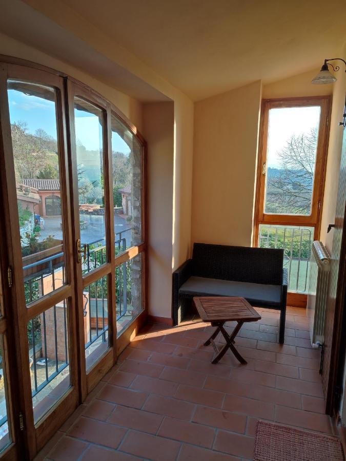 B&B Casale Roshlee 구알도카타네오 외부 사진