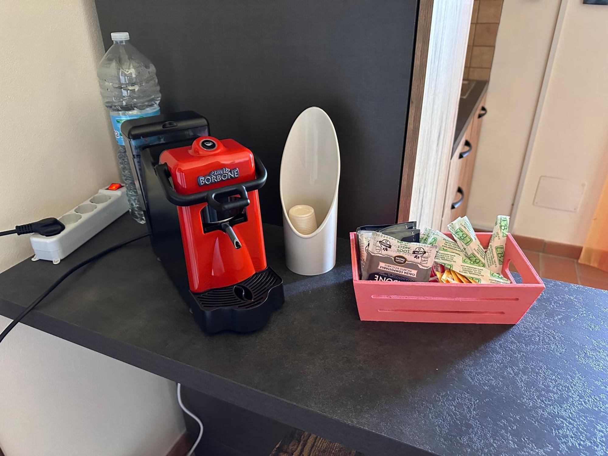 B&B Casale Roshlee 구알도카타네오 외부 사진
